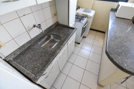 Sala/Cozinha de apartamento para alugar com 1 quarto, 35m² em Centro, Curitiba