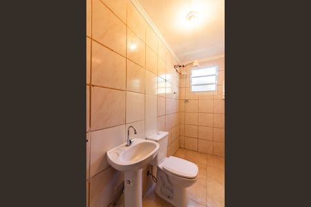 Banheiro de casa para alugar com 1 quarto, 50m² em Santa Maria, Osasco