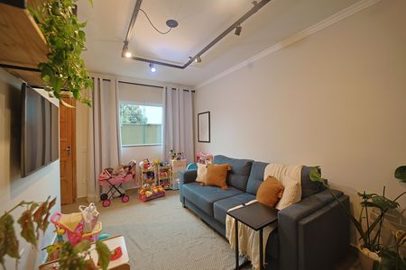 Casa de condomínio à venda com 65m², 2 quartos e 1 vagaSala