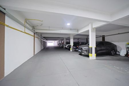 Casa de condomínio à venda com 65m², 2 quartos e 1 vagaGaragem