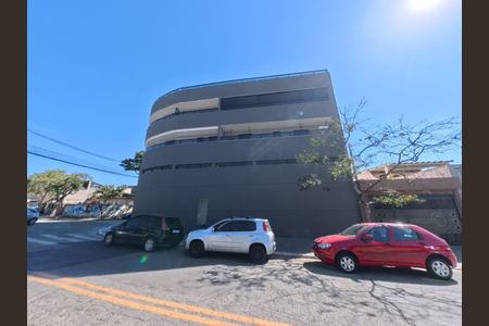 Fachada de apartamento para alugar com 2 quartos, 58m² em Jaraguá, São Paulo