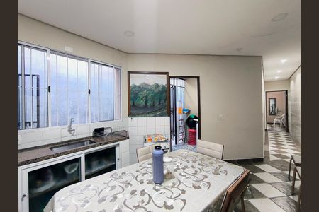 Casa para alugar com 155m², 2 quartos e 1 vaga