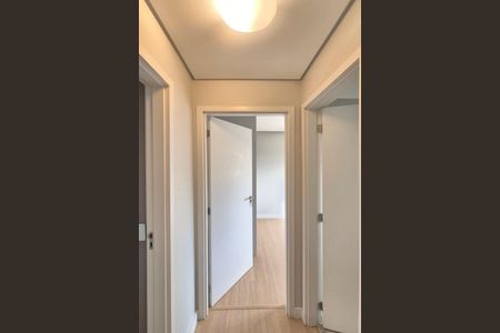 Apartamento para alugar com 47m², 2 quartos e 1 vaga Apartamento para alugar com 47m², 2 quartos e 1 vagaCorredor