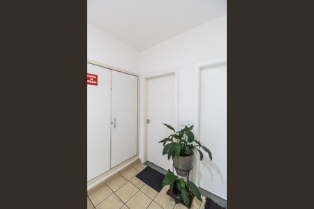 Entrada de apartamento para alugar com 3 quartos, 72m² em Nucleo Residencial Celia Mota, Barueri