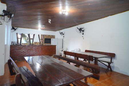 Apartamento para alugar com 70m², 2 quartos e sem vaga Apartamento para alugar com 70m², 2 quartos e sem vagaÁrea comum - Salão de festas