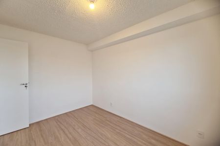 Quarto 1 de apartamento para alugar com 2 quartos, 34m² em Vila Ema, São Paulo
