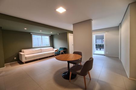 Apartamento para alugar com 34m², 2 quartos e sem vagaÁrea comum - Salão de festas
