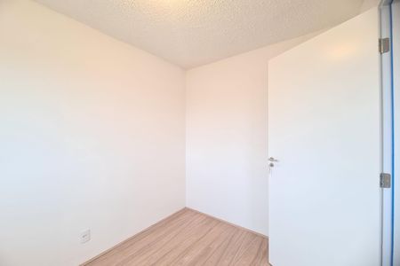 Quarto 2 de apartamento para alugar com 2 quartos, 34m² em Vila Ema, São Paulo