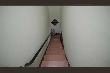 Escada de casa à venda com 2 quartos, 109m² em Vila Camilópolis, Santo André