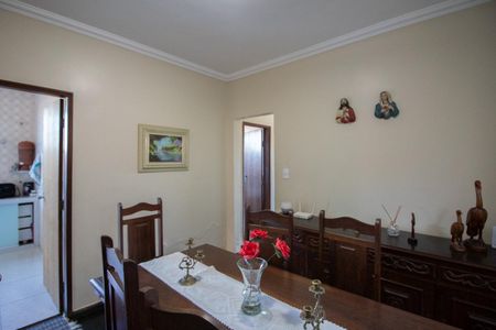 Sala de Jantar de casa à venda com 3 quartos, 300m² em Vila Pérola, Belo Horizonte