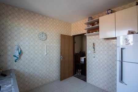 Cozinha de casa à venda com 3 quartos, 300m² em Vila Pérola, Belo Horizonte