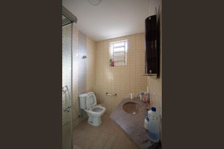 Banheiro da Suíte de casa à venda com 3 quartos, 300m² em Vila Pérola, Belo Horizonte