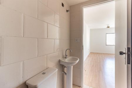 Banheiro de kitnet/studio para alugar com 1 quarto, 28m² em Campos Elíseos, São Paulo