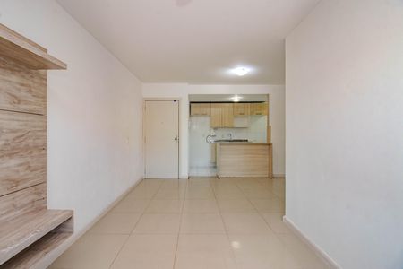 Sala de apartamento para alugar com 3 quartos, 69m² em Vila Ipiranga, Porto Alegre