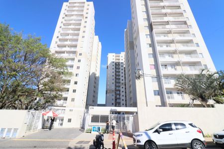 Área comum - Fachada de apartamento para alugar com 2 quartos, 46m² em Quitaúna, Osasco