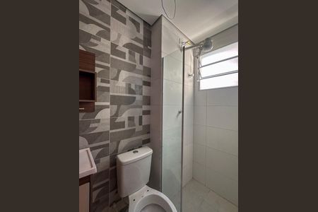 Banheiro de casa de condomínio para alugar com 1 quarto, 27m² em Sacomã, São Paulo