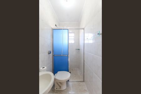 Casa de condomínio para alugar com 60m², 2 quartos e 1 vaga Casa de condomínio para alugar com 60m², 2 quartos e 1 vagaBanheiro