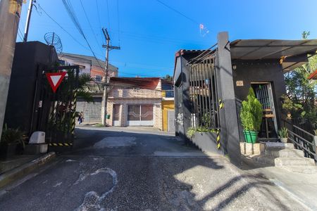 Área Comum - Entrada de casa de condomínio para alugar com 2 quartos, 60m² em Núcleo Lageado, São Paulo