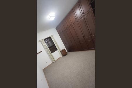 Casa de condomínio para alugar com 240m², 2 quartos e 2 vagas Casa de condomínio para alugar com 240m², 2 quartos e 2 vagasQuarto