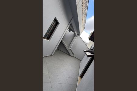 Casa de condomínio para alugar com 240m², 2 quartos e 2 vagas Casa de condomínio para alugar com 240m², 2 quartos e 2 vagasÁrea externa