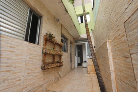 Entrada Casa 2 de casa à venda com 2 quartos, 225m² em Vila Industrial, São Paulo