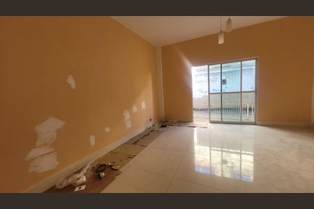 Casa para alugar com 150m², 3 quartos e 1 vaga Casa para alugar com 150m², 3 quartos e 1 vagaSala