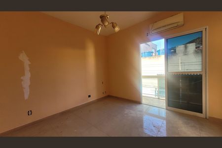 Casa para alugar com 150m², 3 quartos e 1 vaga Casa para alugar com 150m², 3 quartos e 1 vagaQuarto 1 Suite