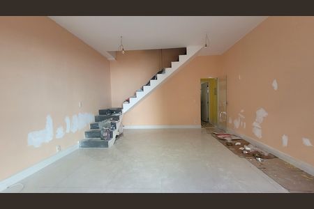 Sala de casa para alugar com 3 quartos, 150m² em Campinho, Rio de Janeiro