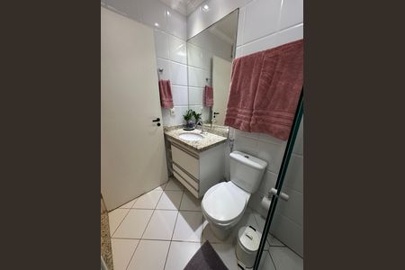 Apartamento à venda com 77m², 3 quartos e 2 vagas Apartamento à venda com 77m², 3 quartos e 2 vagasBanheiro