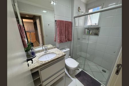 Apartamento à venda com 77m², 3 quartos e 2 vagas Apartamento à venda com 77m², 3 quartos e 2 vagasBanheiro