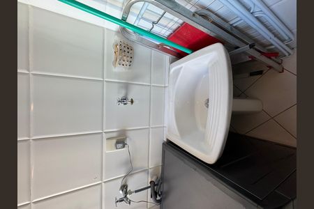 Apartamento à venda com 77m², 3 quartos e 2 vagas Apartamento à venda com 77m², 3 quartos e 2 vagasÁrea de Serviço