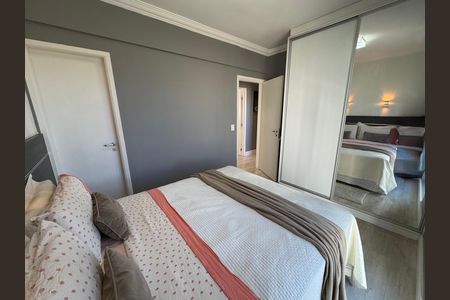 Apartamento à venda com 77m², 3 quartos e 2 vagas Apartamento à venda com 77m², 3 quartos e 2 vagasSuíte 1