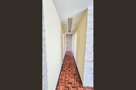 Apartamento à venda com 65m², 3 quartos e 2 vagas Apartamento à venda com 65m², 3 quartos e 2 vagasCorredor
