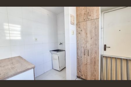 Apartamento à venda com 65m², 3 quartos e 2 vagas Apartamento à venda com 65m², 3 quartos e 2 vagasÁrea de Serviço