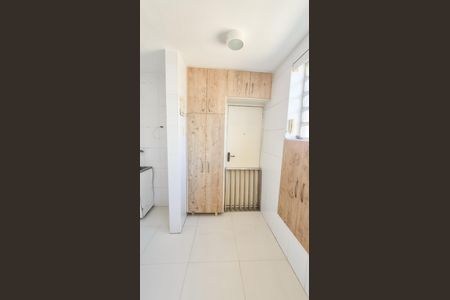 Apartamento à venda com 65m², 3 quartos e 2 vagas Apartamento à venda com 65m², 3 quartos e 2 vagasÁrea de Serviço