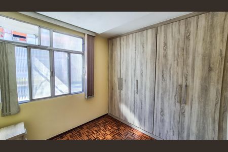 Apartamento à venda com 65m², 3 quartos e 2 vagas Apartamento à venda com 65m², 3 quartos e 2 vagasQuarto 1