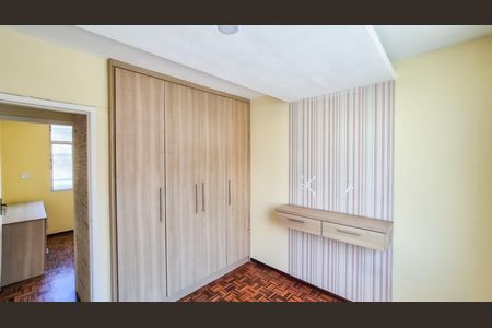 Apartamento à venda com 65m², 3 quartos e 2 vagas Apartamento à venda com 65m², 3 quartos e 2 vagasQuarto 2