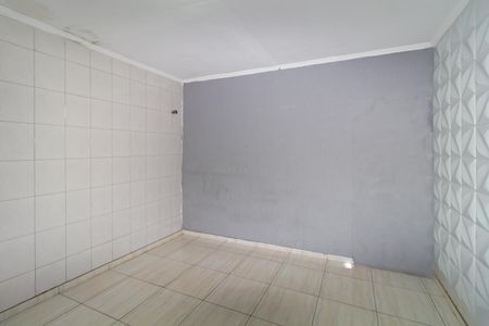 Sala de casa para alugar com 2 quartos, 70m² em Jardim Dona Sinha, São Paulo