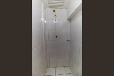 Casa para alugar com 30m², 1 quarto e sem vaga Casa para alugar com 30m², 1 quarto e sem vagaBanheiro