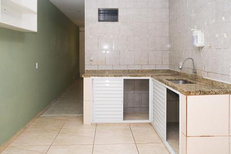 Casa de condomínio para alugar com 55m², 2 quartos e sem vaga Casa de condomínio para alugar com 55m², 2 quartos e sem vagaCozinha