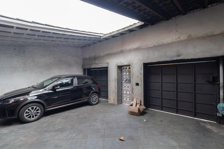 Garagem de casa à venda com 4 quartos, 250m² em Vila Norma, São Paulo