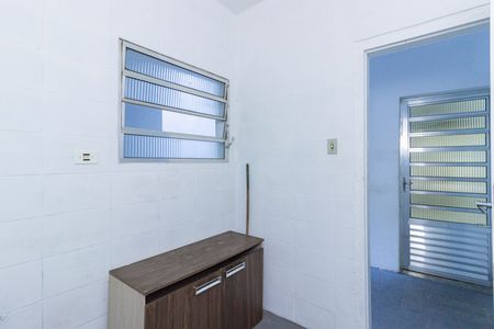 Casa para alugar com 450m², 3 quartos e 3 vagas Casa para alugar com 450m², 3 quartos e 3 vagasQuarto dos Fundos