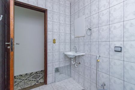 Casa para alugar com 450m², 3 quartos e 3 vagas Casa para alugar com 450m², 3 quartos e 3 vagasBanheiro 1