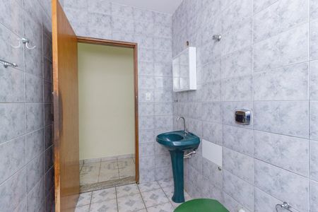 Casa para alugar com 450m², 3 quartos e 3 vagas Casa para alugar com 450m², 3 quartos e 3 vagasBanheiro 2
