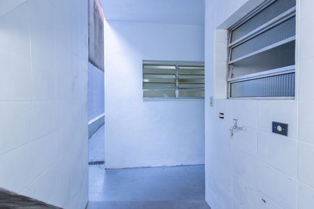 Casa para alugar com 450m², 3 quartos e 3 vagas Casa para alugar com 450m², 3 quartos e 3 vagasLavanderia