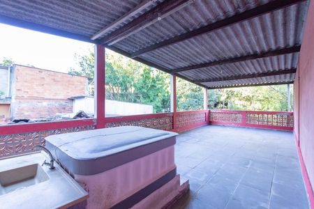 Casa para alugar com 450m², 3 quartos e 3 vagas Casa para alugar com 450m², 3 quartos e 3 vagasQuintal Superior