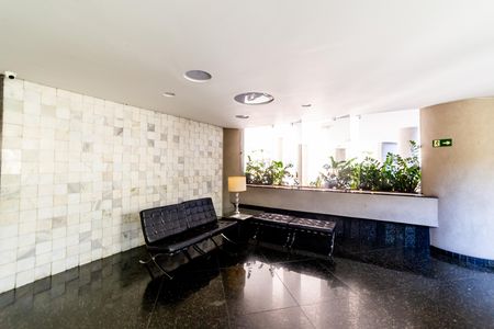Apartamento para alugar com 320m², 4 quartos e 2 vagasHall de entrada