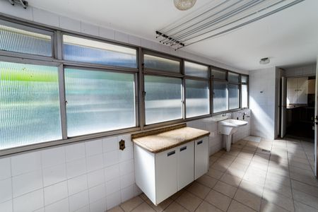 Apartamento para alugar com 320m², 4 quartos e 2 vagasÁrea de Serviço