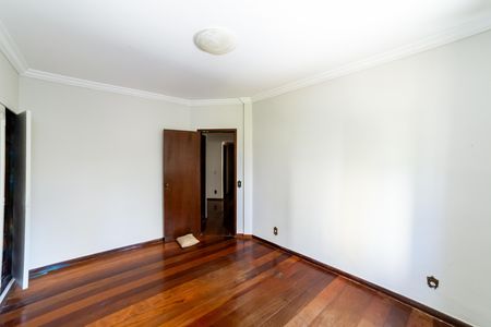 Apartamento para alugar com 320m², 4 quartos e 2 vagasQuarto 1