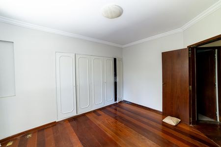 Apartamento para alugar com 320m², 4 quartos e 2 vagasQuarto 1